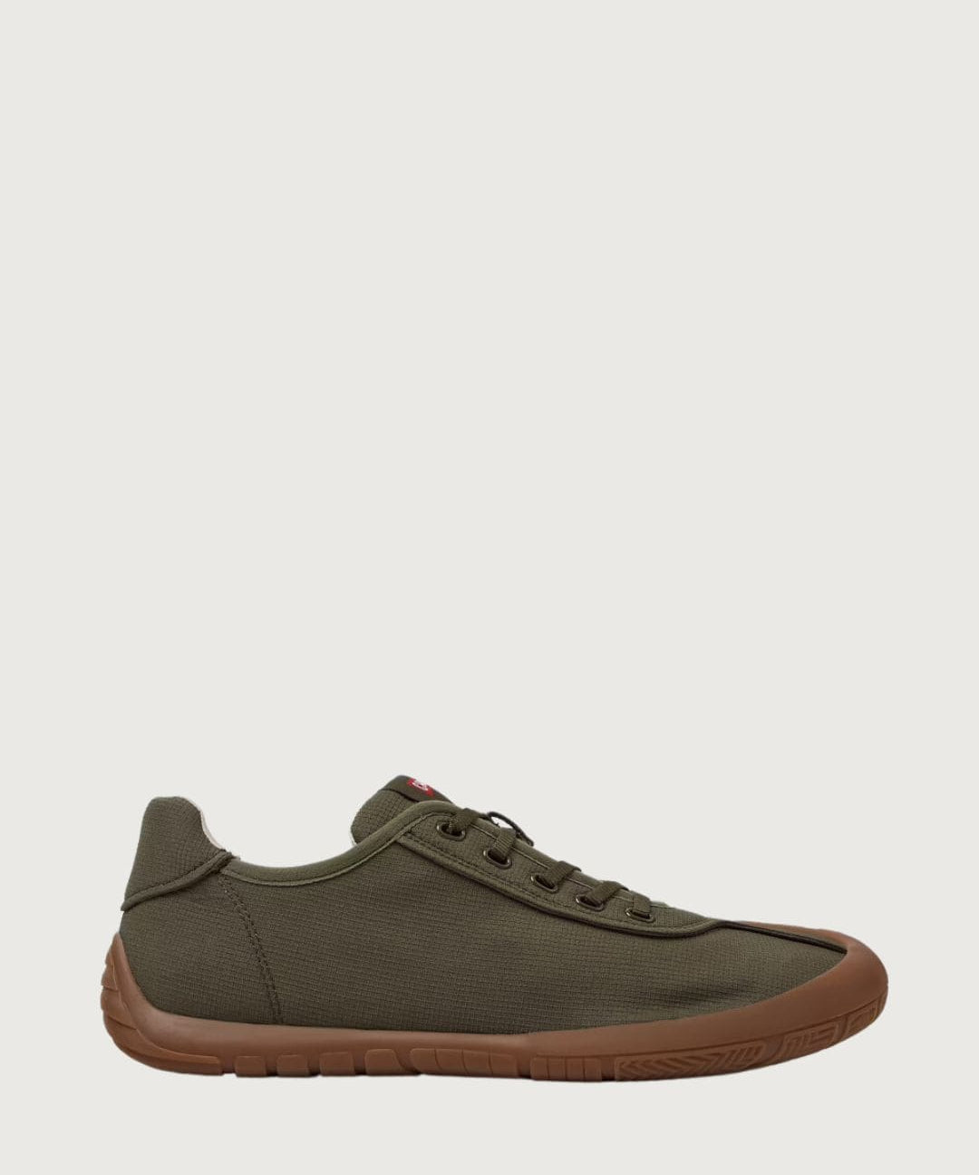 Camper39002-min.jpg