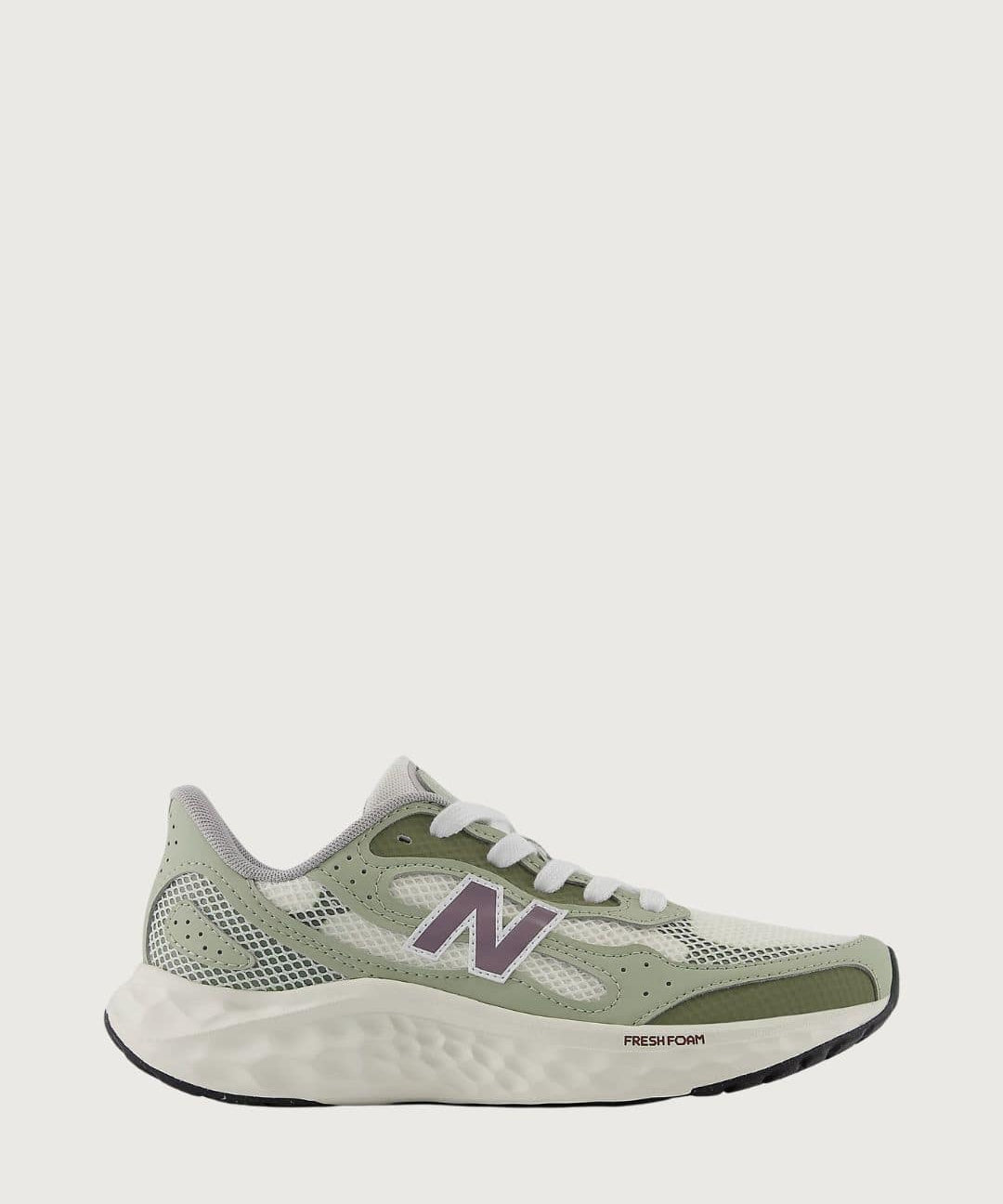 NEWBALANCE38582-min.jpg