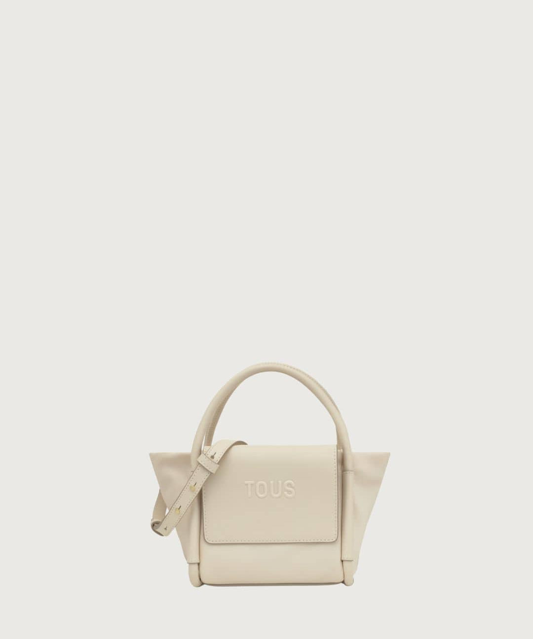 tous38194-min.jpg