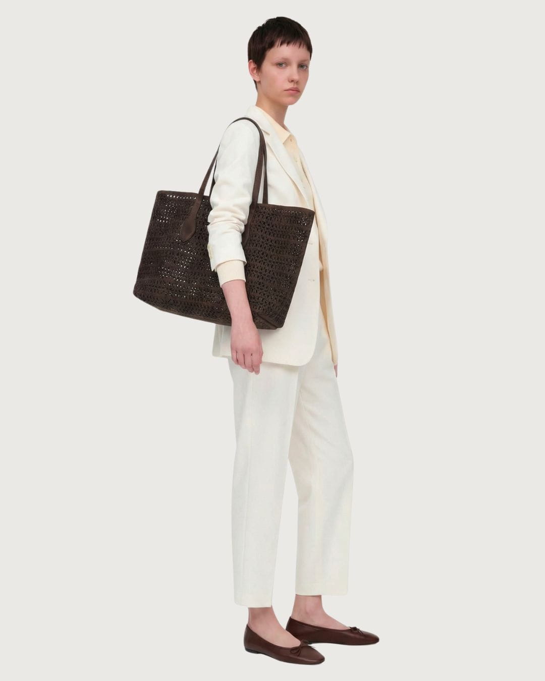 Looks de verano en Canarias: zapatos y bolsos cómodos