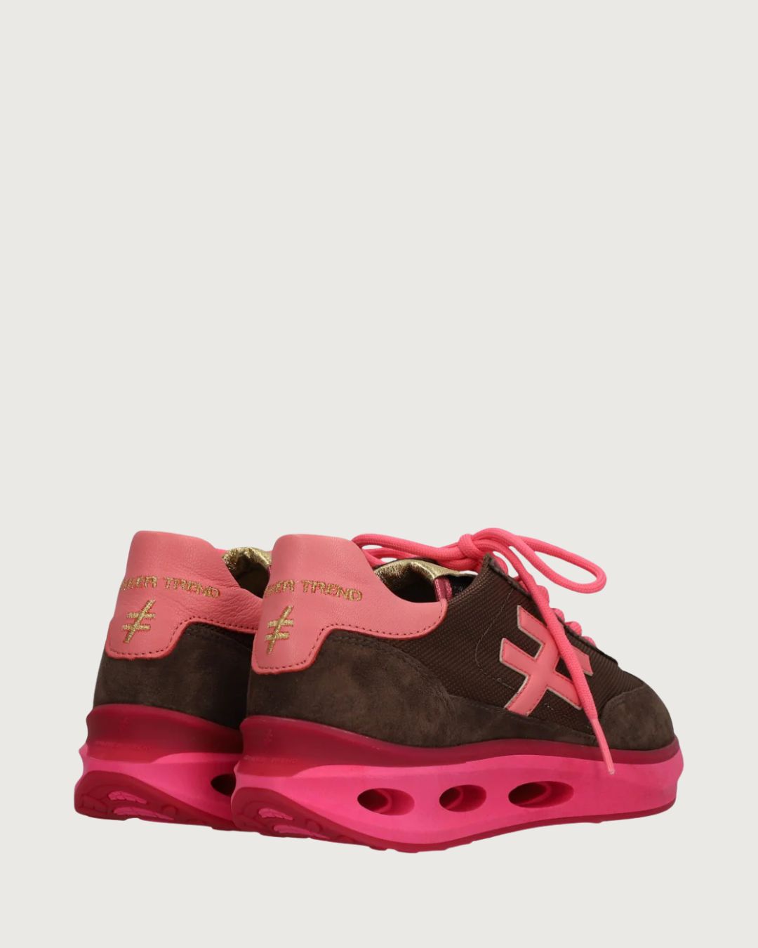Deportiva AT X-Trainer Another Trend