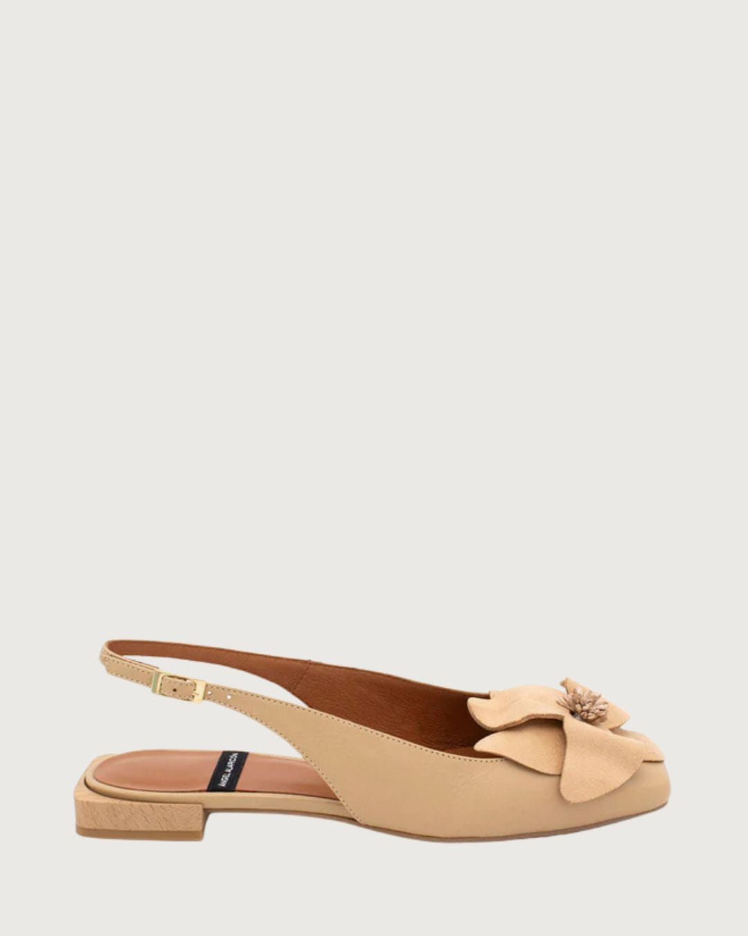 Bailarina destalonada Ángel Alarcón