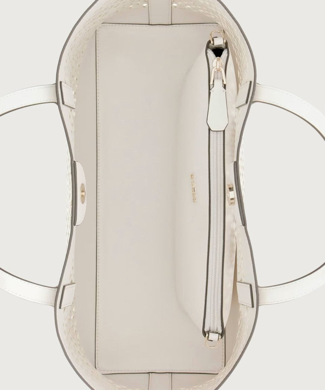 BolsoGuess42618_3.jpg
