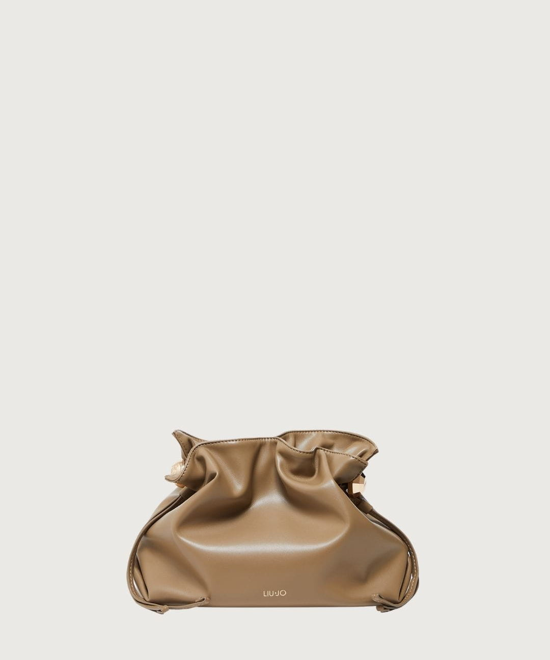 BolsoLiuJo42520.jpg