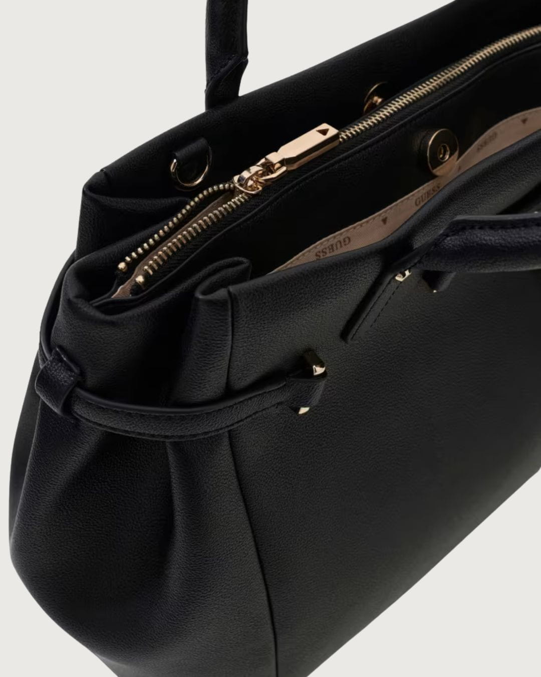 Bolso Dorothy Guess