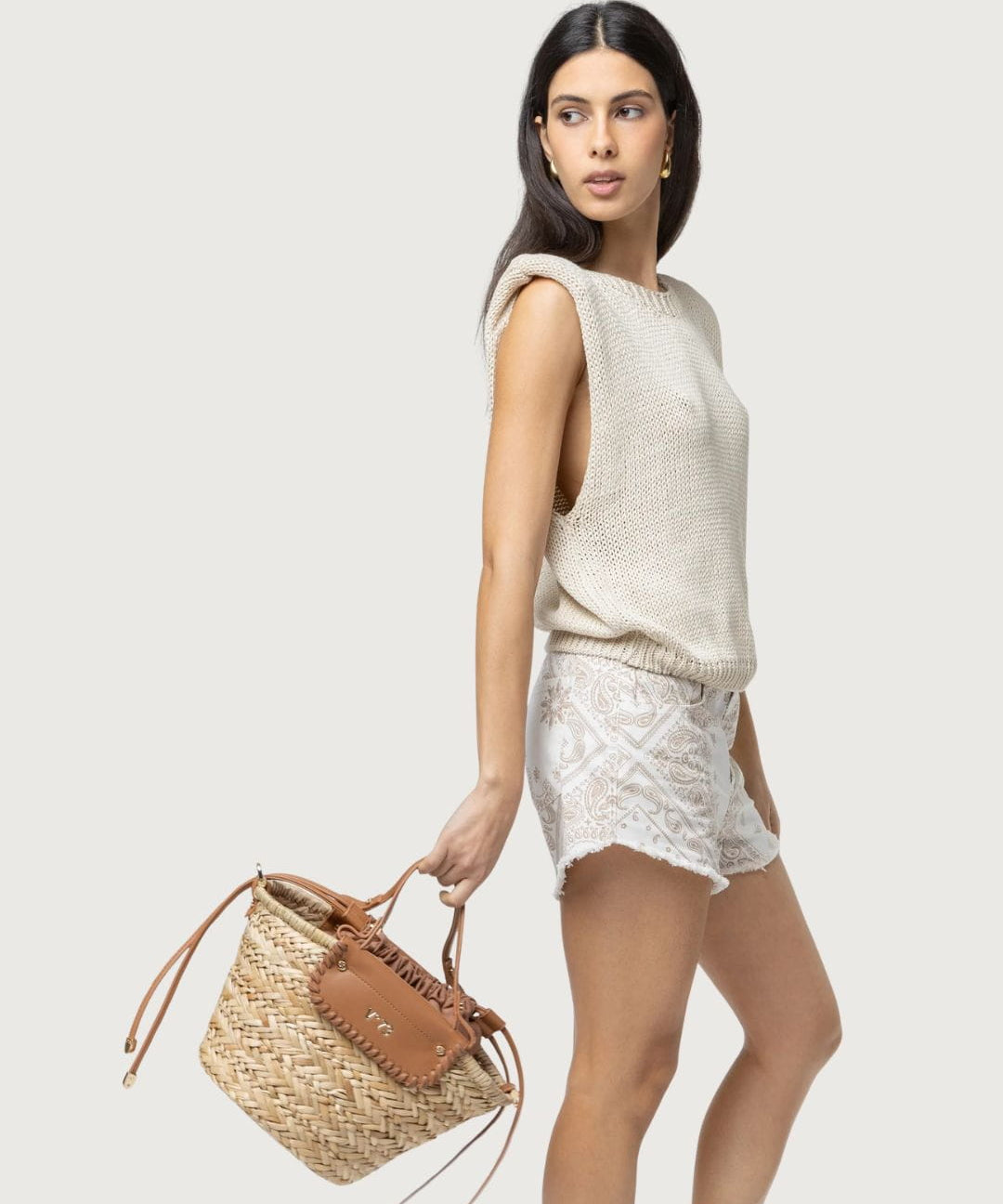 Bolso_rafia_V73_43065_2.jpg