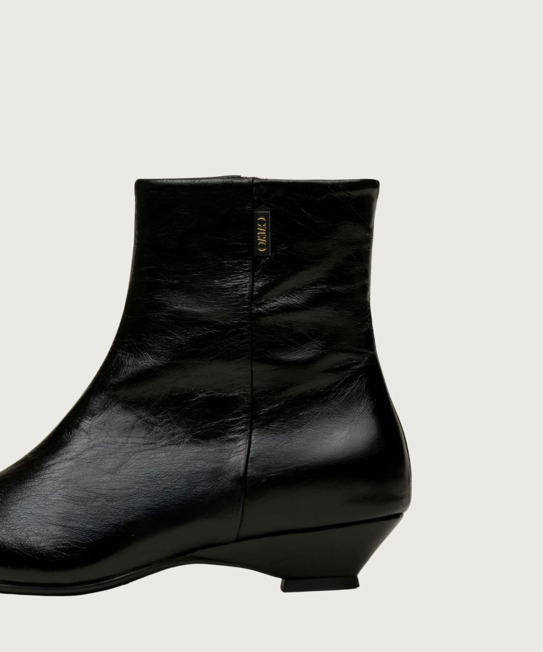 Botin_Gaimo_44128_4.jpg