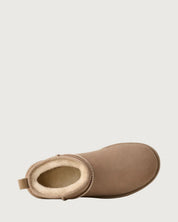 Botín W Classic Ultra mini UGG