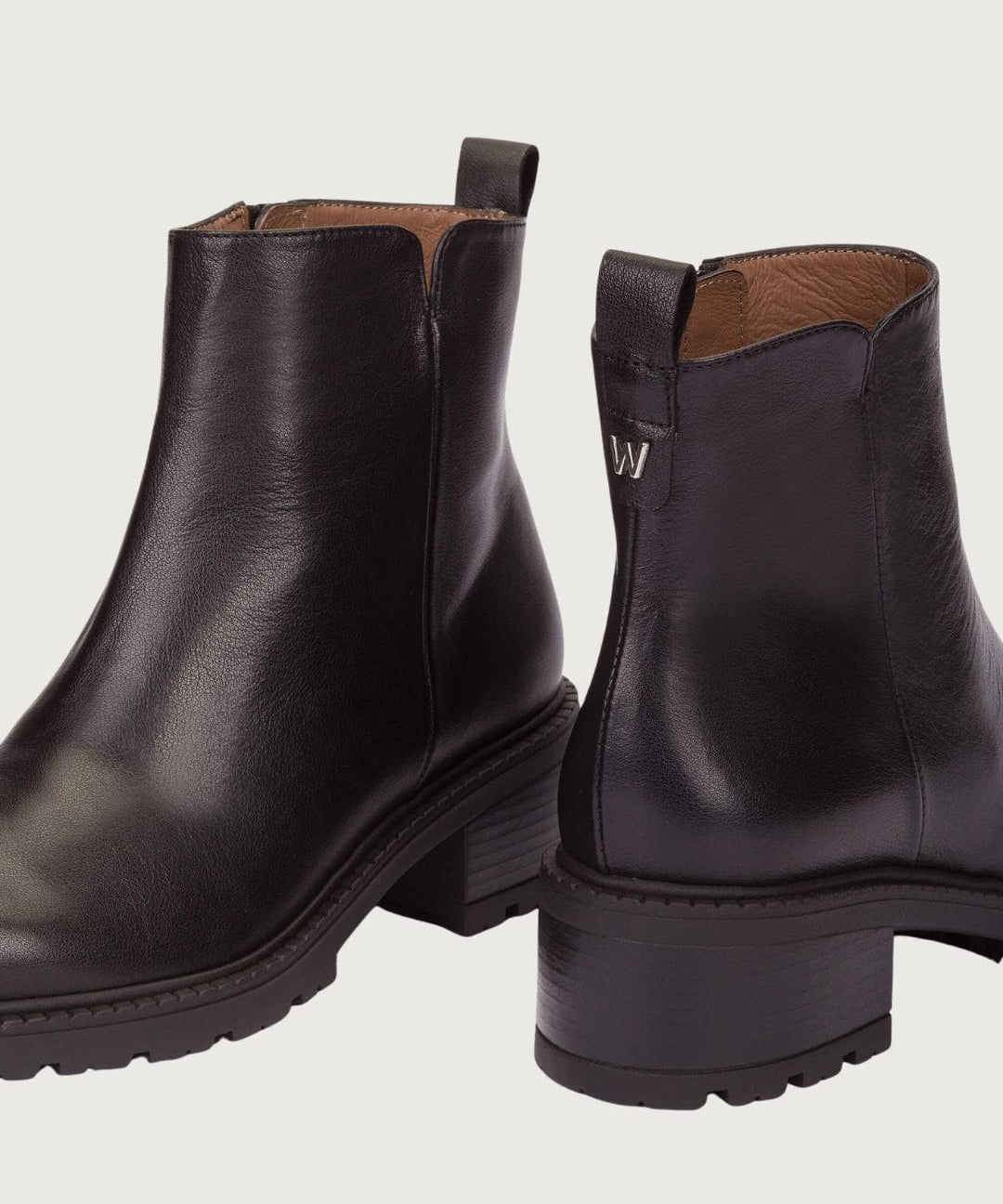 Botin_Wonders_44060.jpg