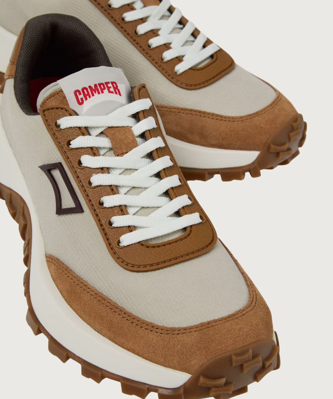 CAMPER40278_2_-min.jpg