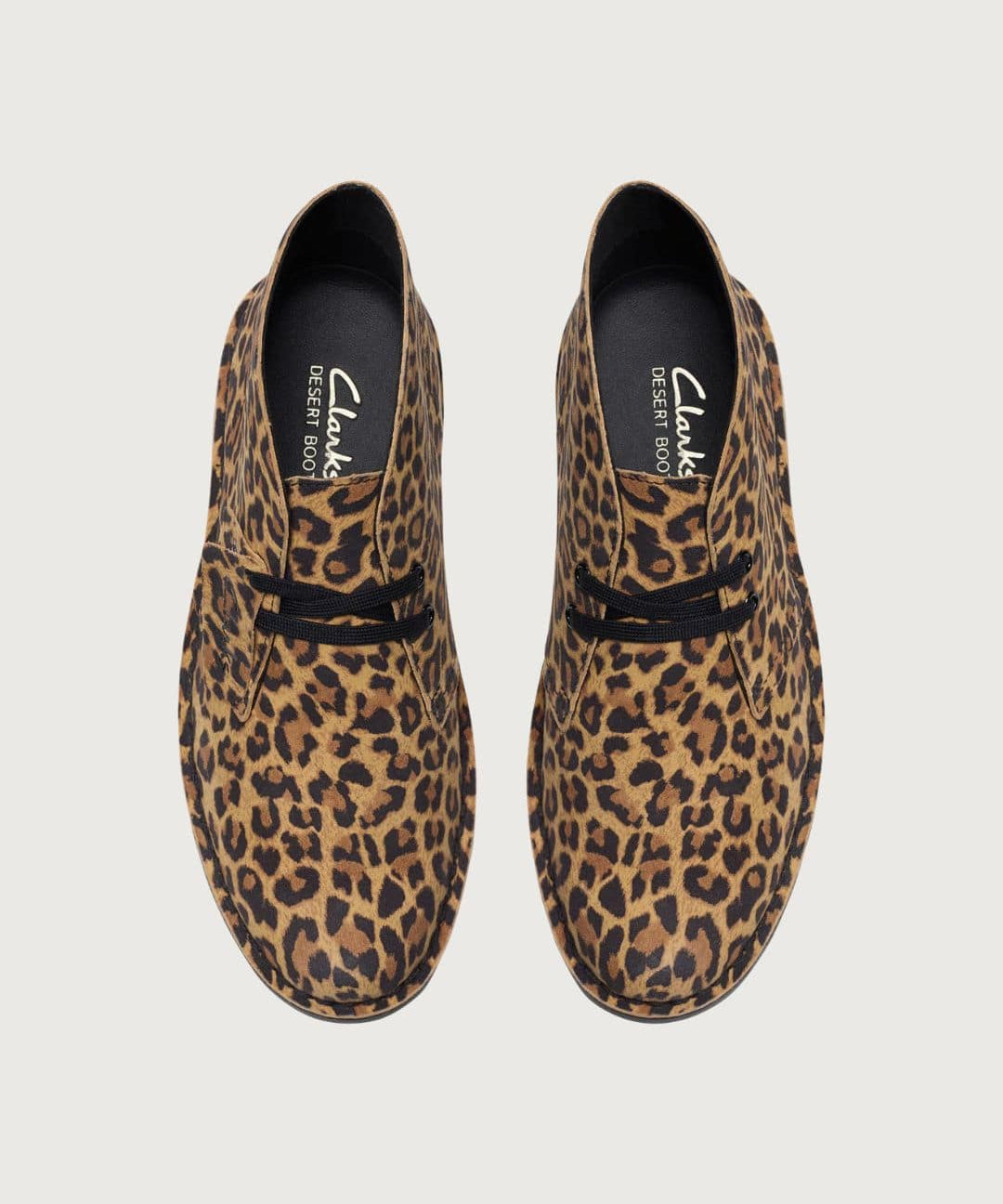 CLARKS40313_3_-min.jpg