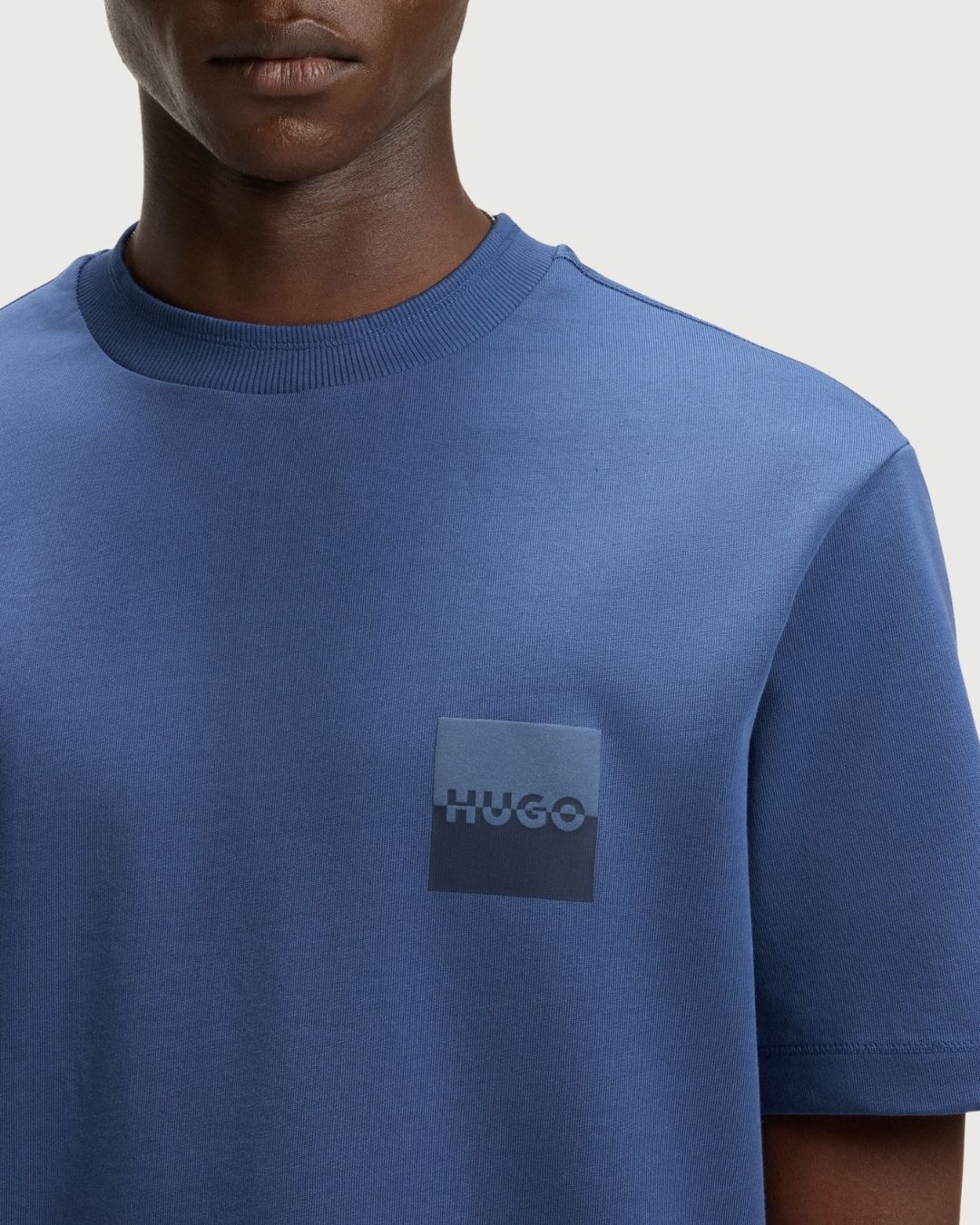 Camiseta HUGO