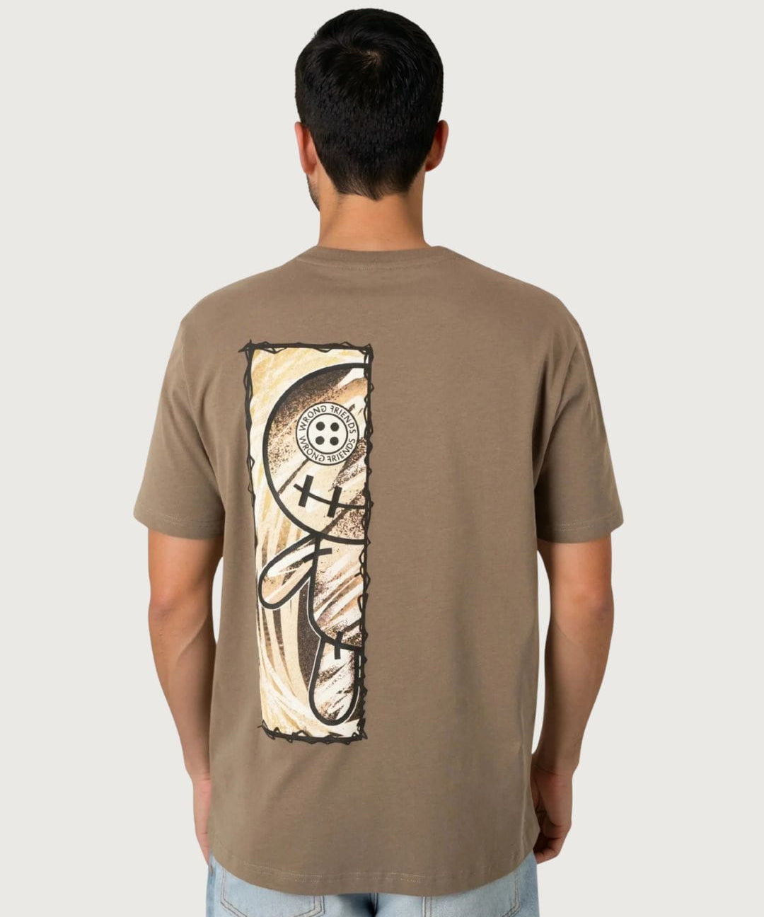 Camiseta_Wrong_Friends_43035_3.jpg