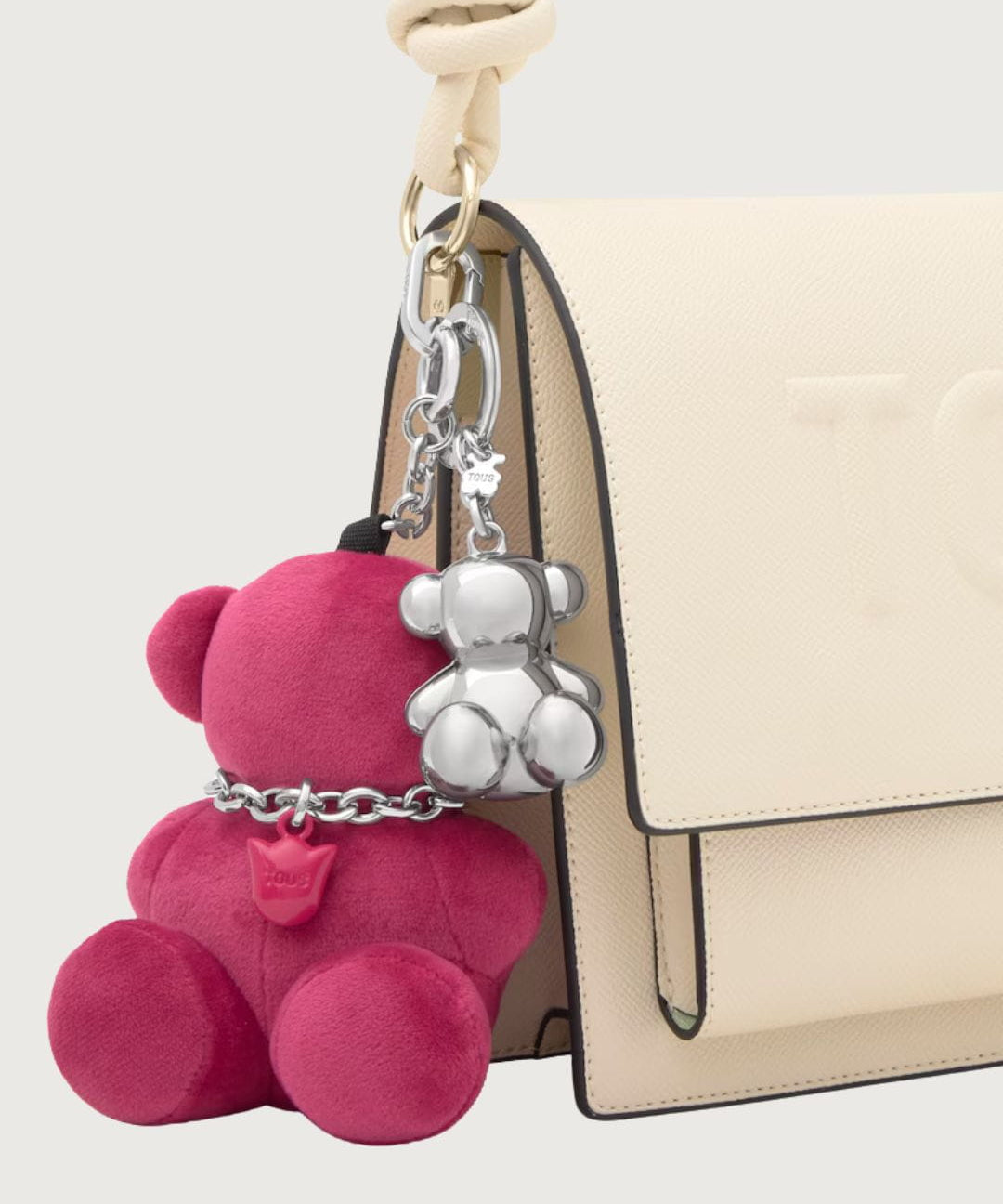 Charm_bolso_Tous_42078_2.jpg