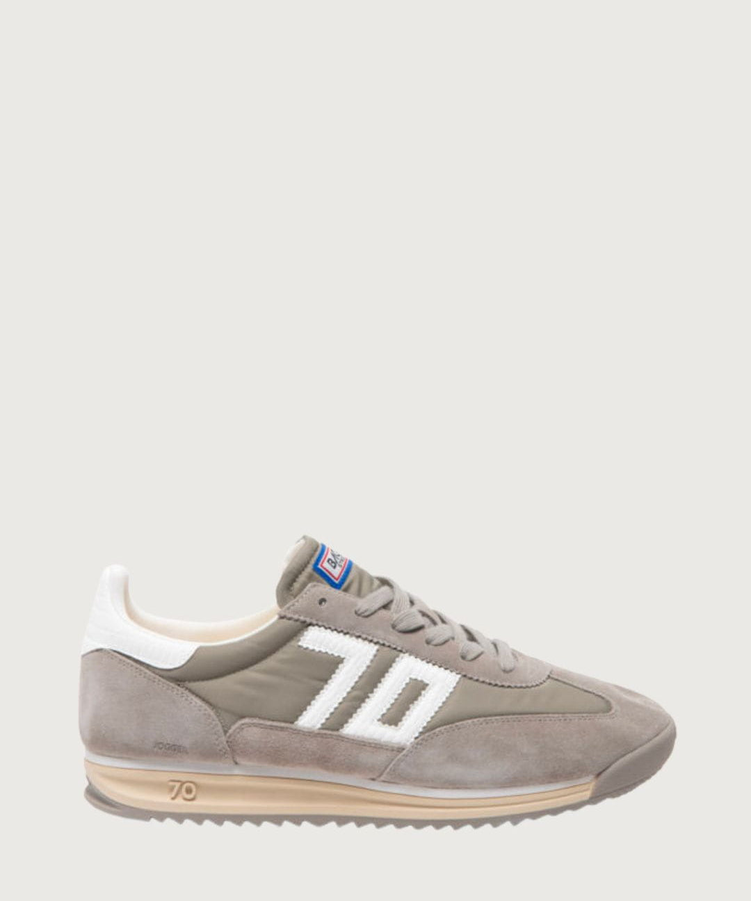 DeportivaBack7043180.jpg