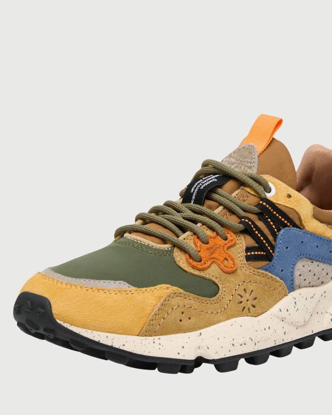 Deportiva Yamano 3 Flower Mountain