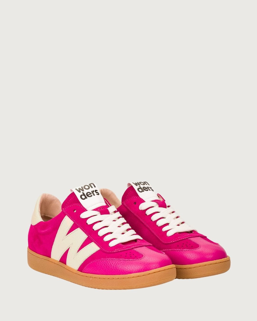 Deportiva Nubia Wonders