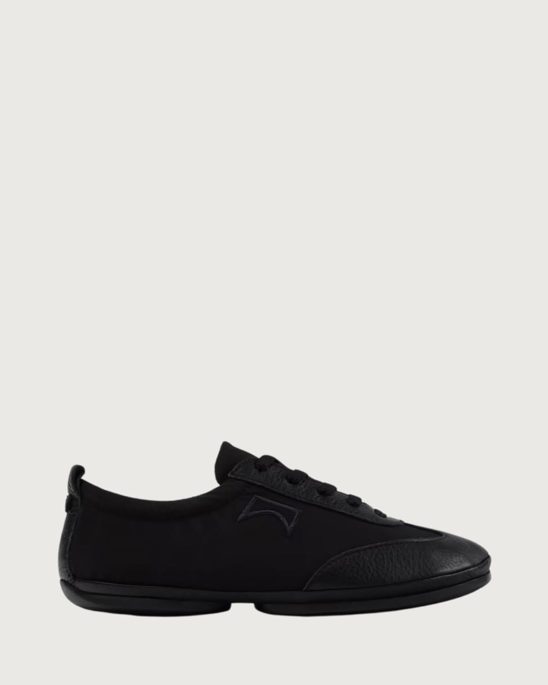 Zapatilla Right Nina Camper