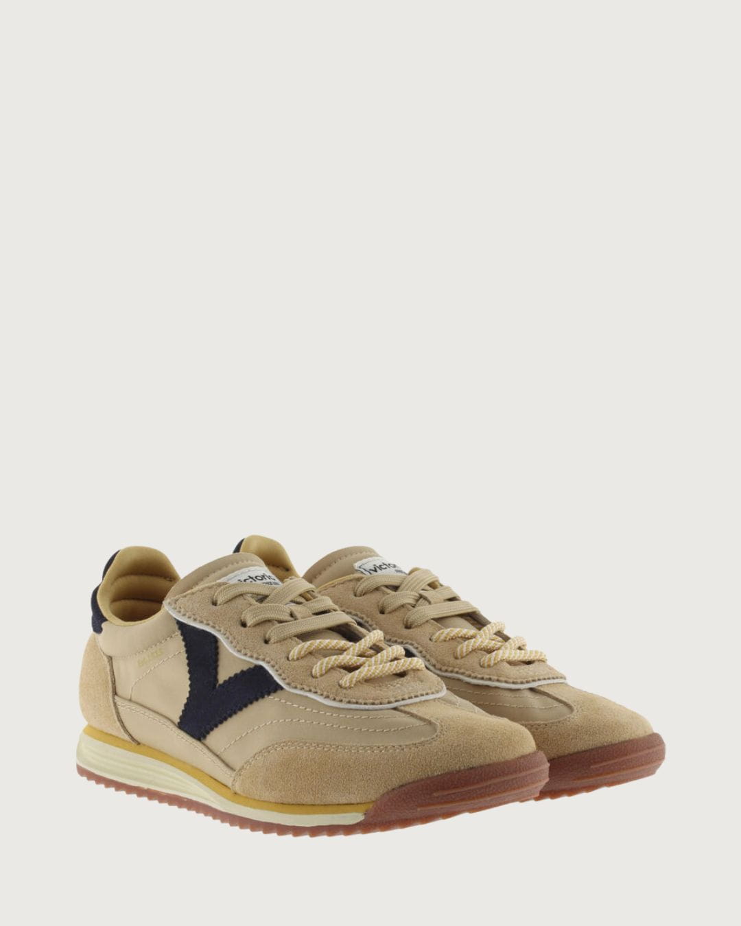 Zapatilla Saturno Victoria