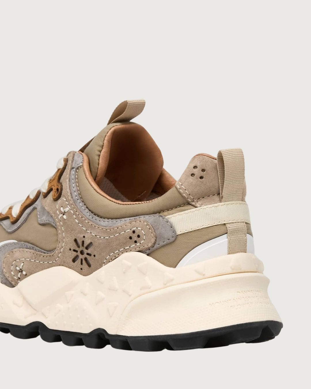 Deportiva Rulis Flower Mountain
