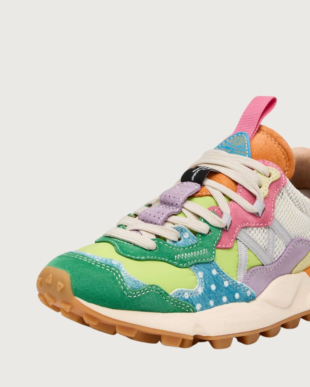 Deportiva Lenzana Flower Mountain