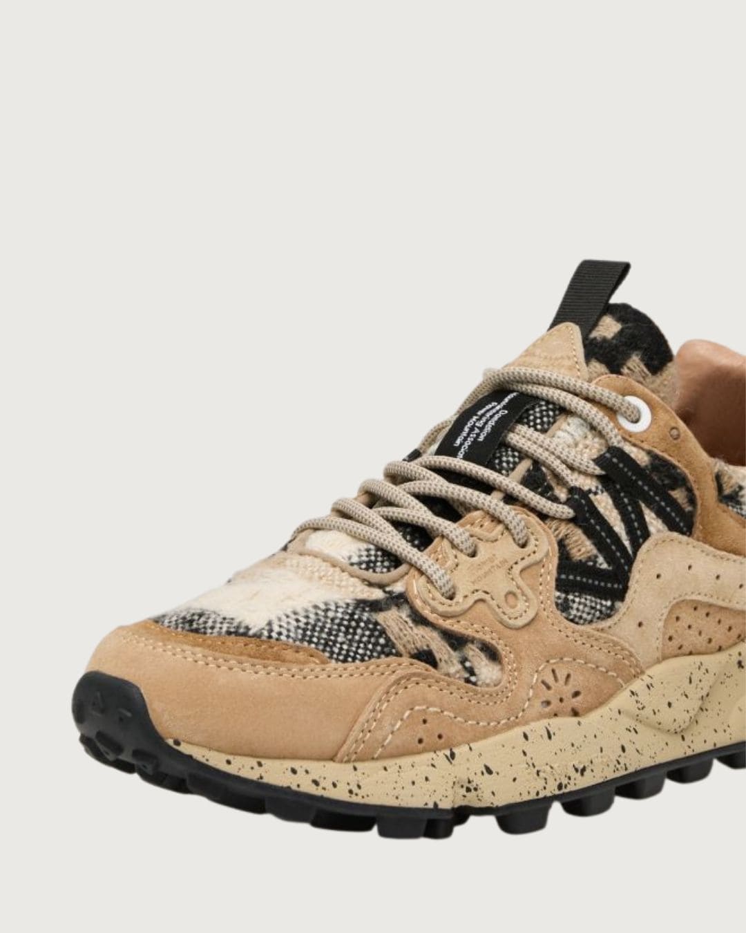 Deportiva Yamano 3 Flower Mountain