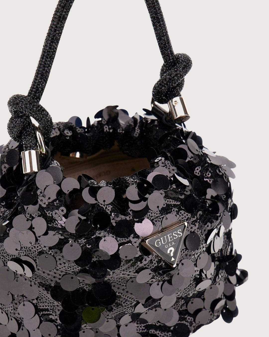 Bolso bombonera Guess