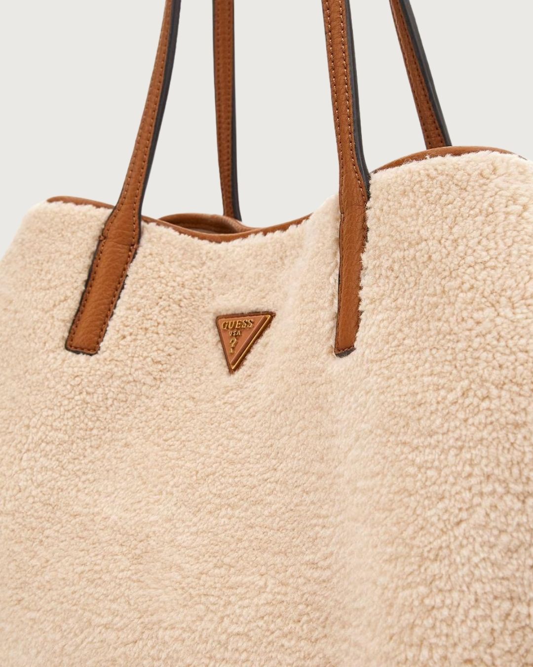 Bolso Victtoria Guess