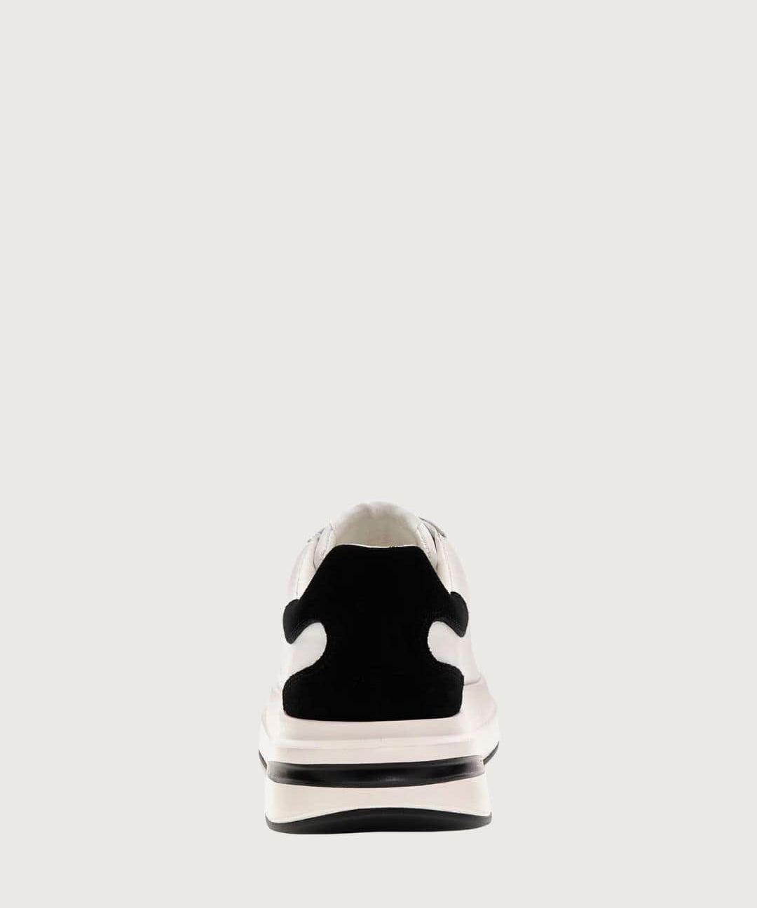 GUESS41508_4_-min.jpg