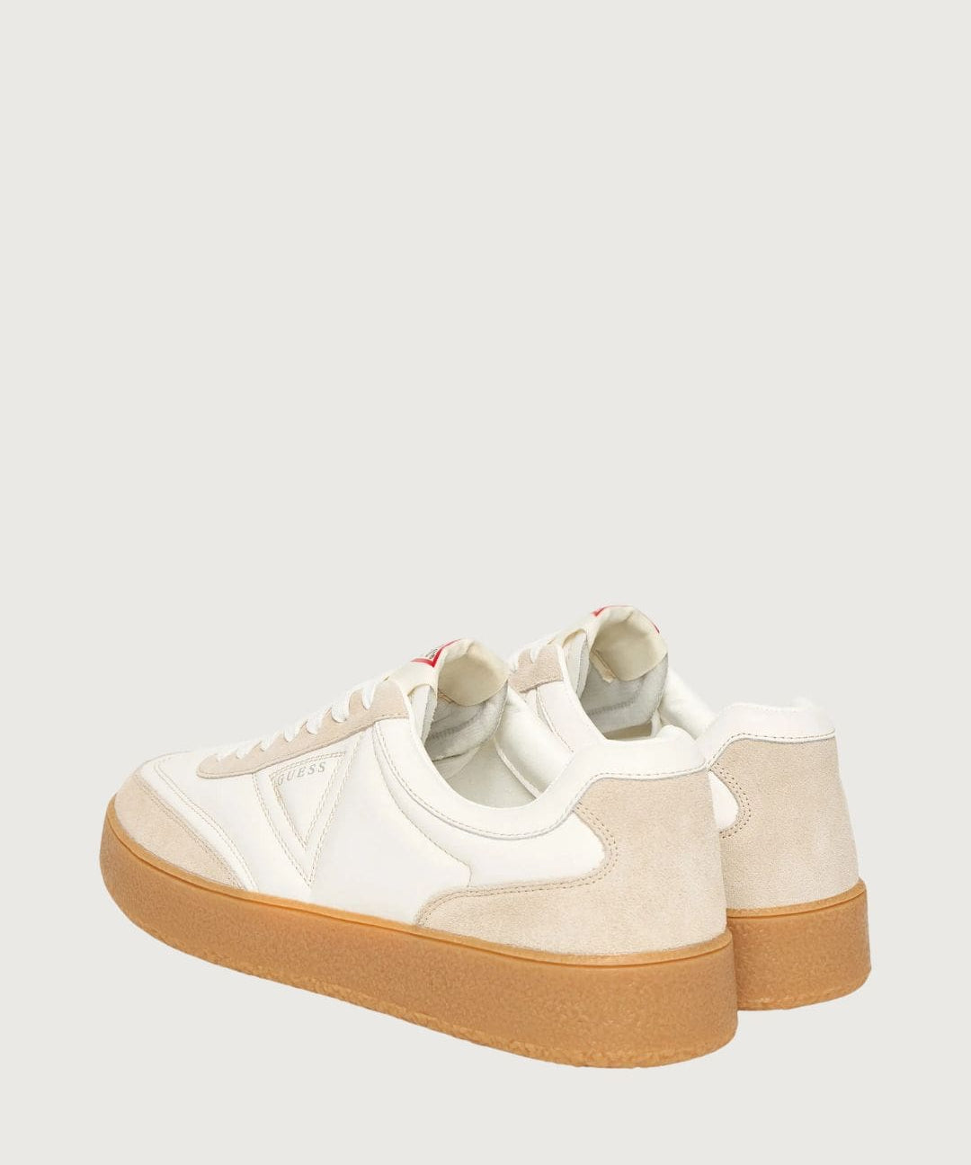 GUESS41510_3_-min.jpg