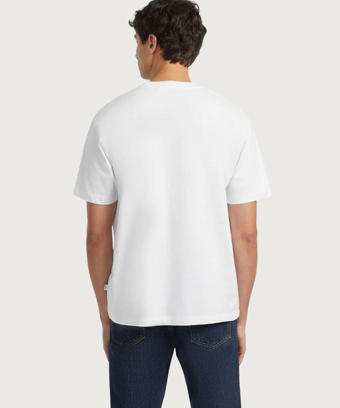 GUESSJEANS41269_5_-min.jpg