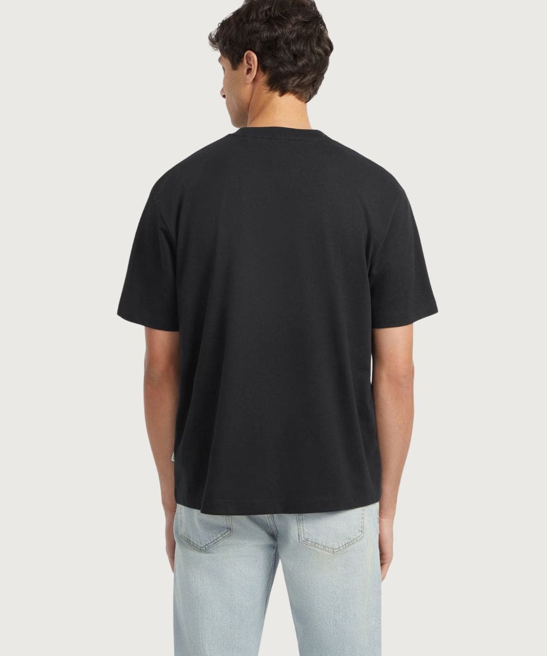 GUESSJEANS41270_5_-min.jpg