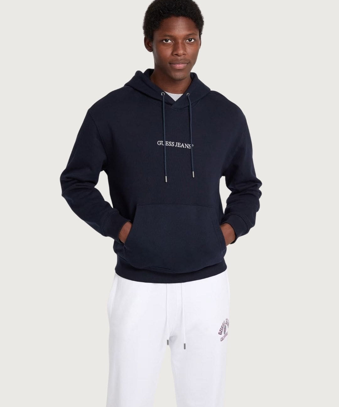 GUESSJEANS41276-min.jpg