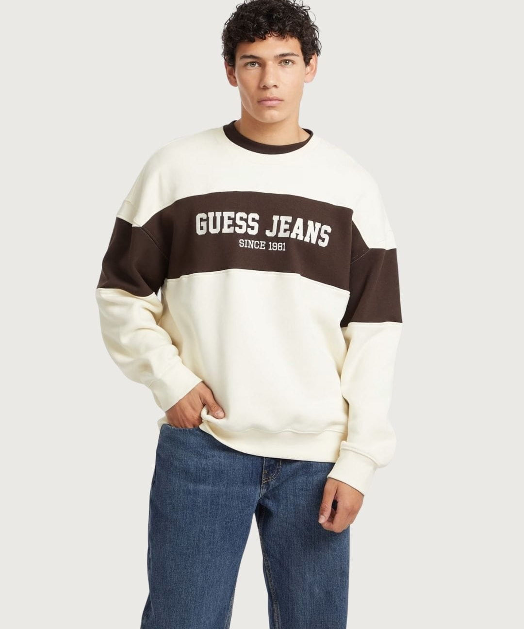 GUESSJEANS42570_2.jpg