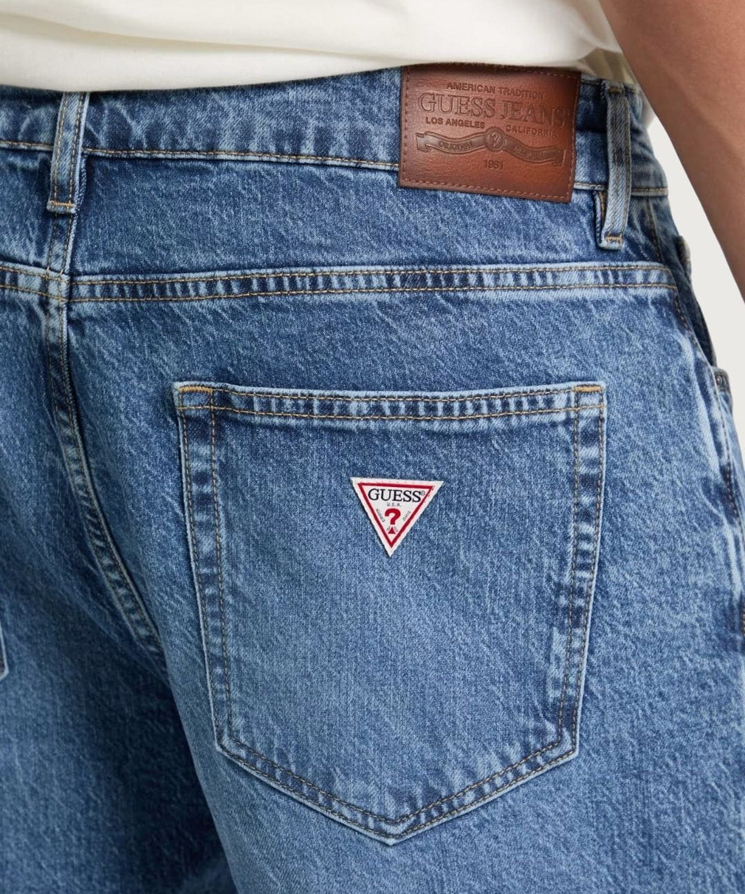 GUESSJEANS42587_5.jpg