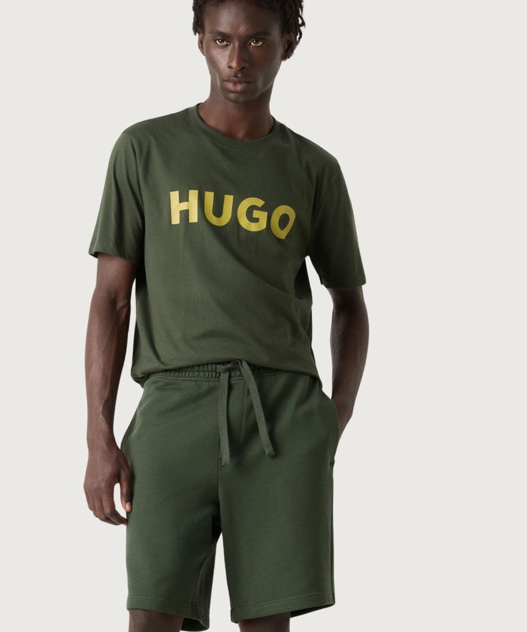 HUGO40175_2_-min.jpg