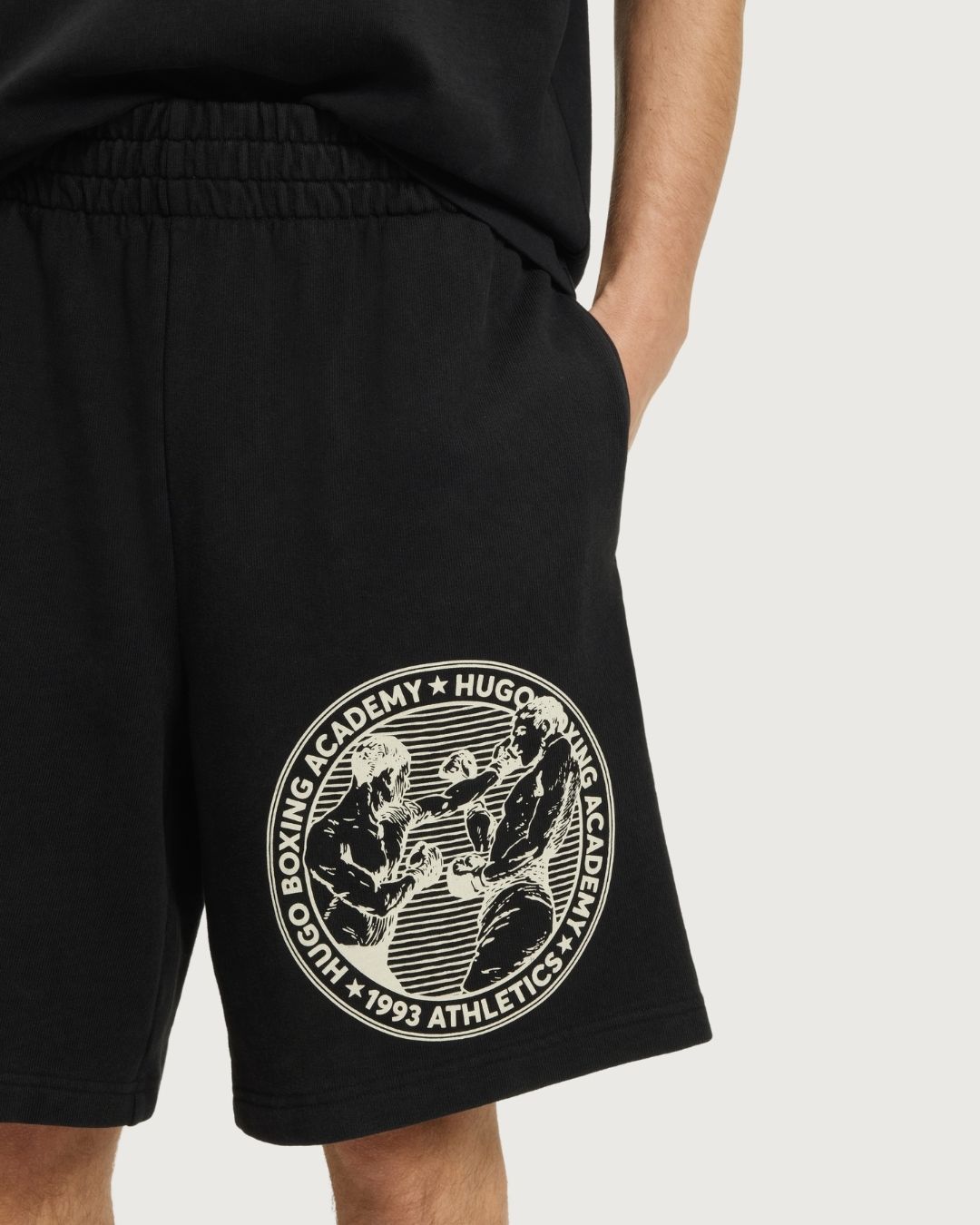 Pantalón corto Dubox HUGO