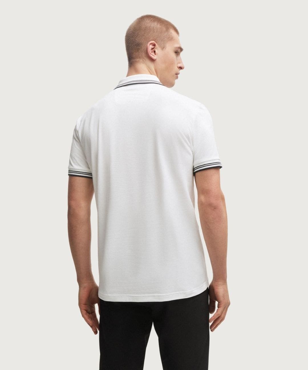 HUGOBOSS40194_4_-min.jpg