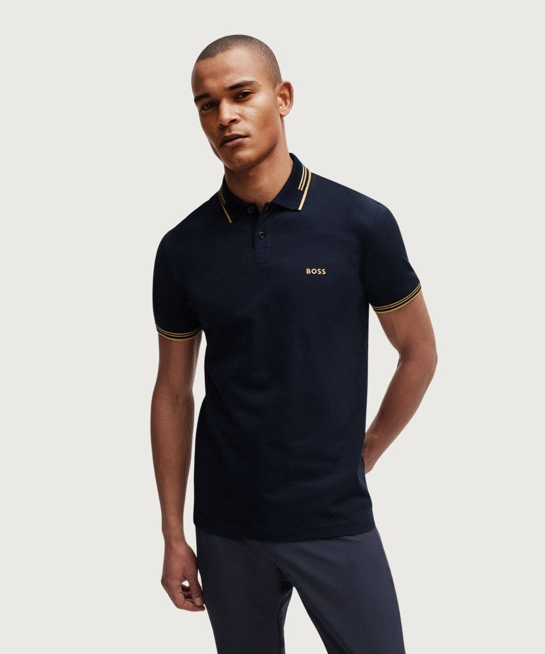 HUGOBOSS40195_2_-min.jpg