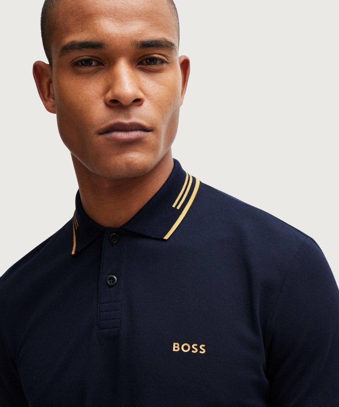HUGOBOSS40195_3_-min.jpg
