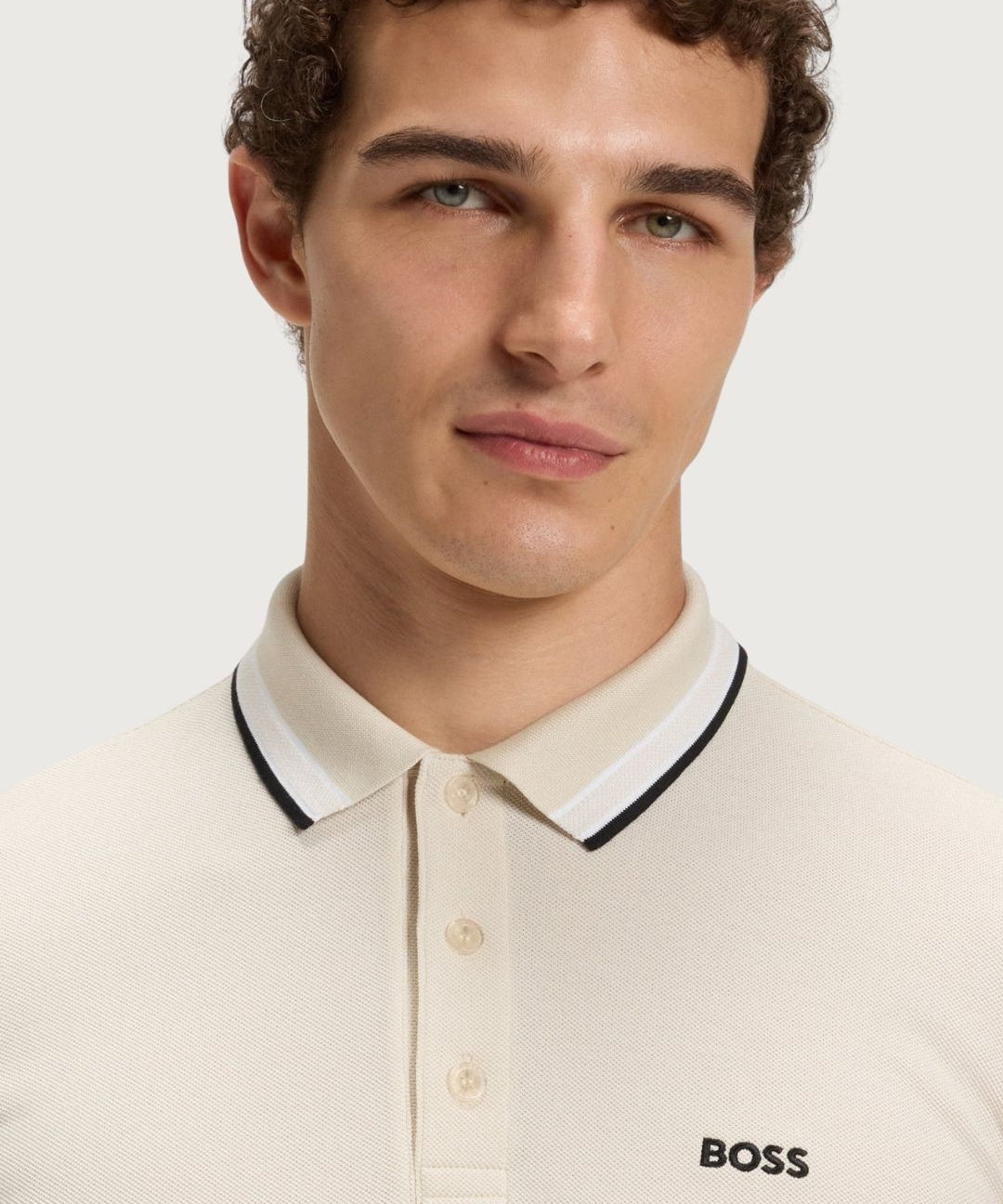 HUGOBOSS40415_3_-min.jpg