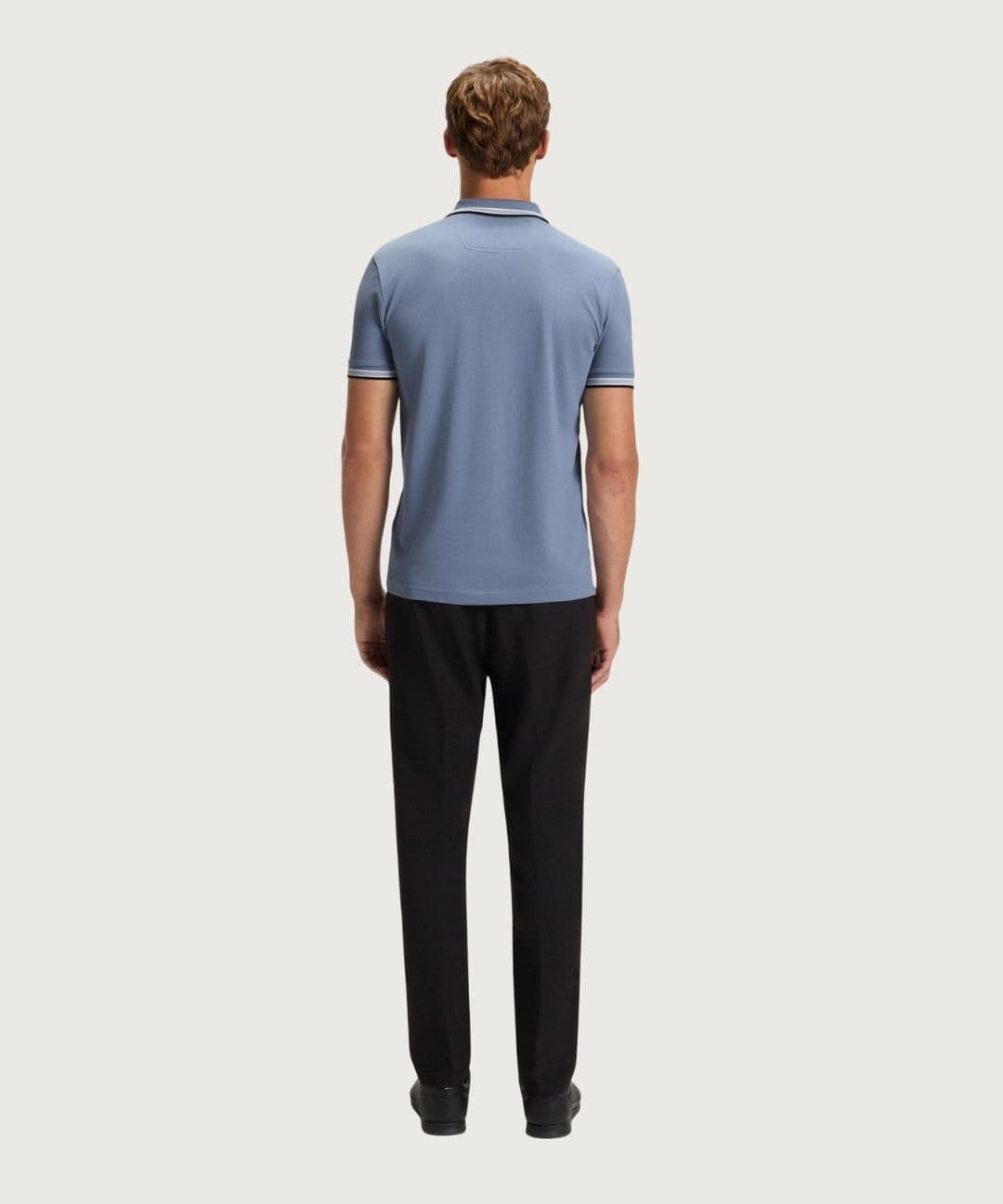 HUGOBOSS40417_4_-min.jpg