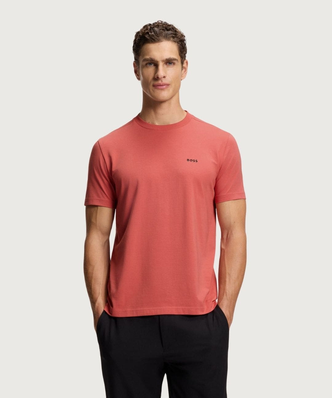 HUGOBOSS40423_2_-min.jpg