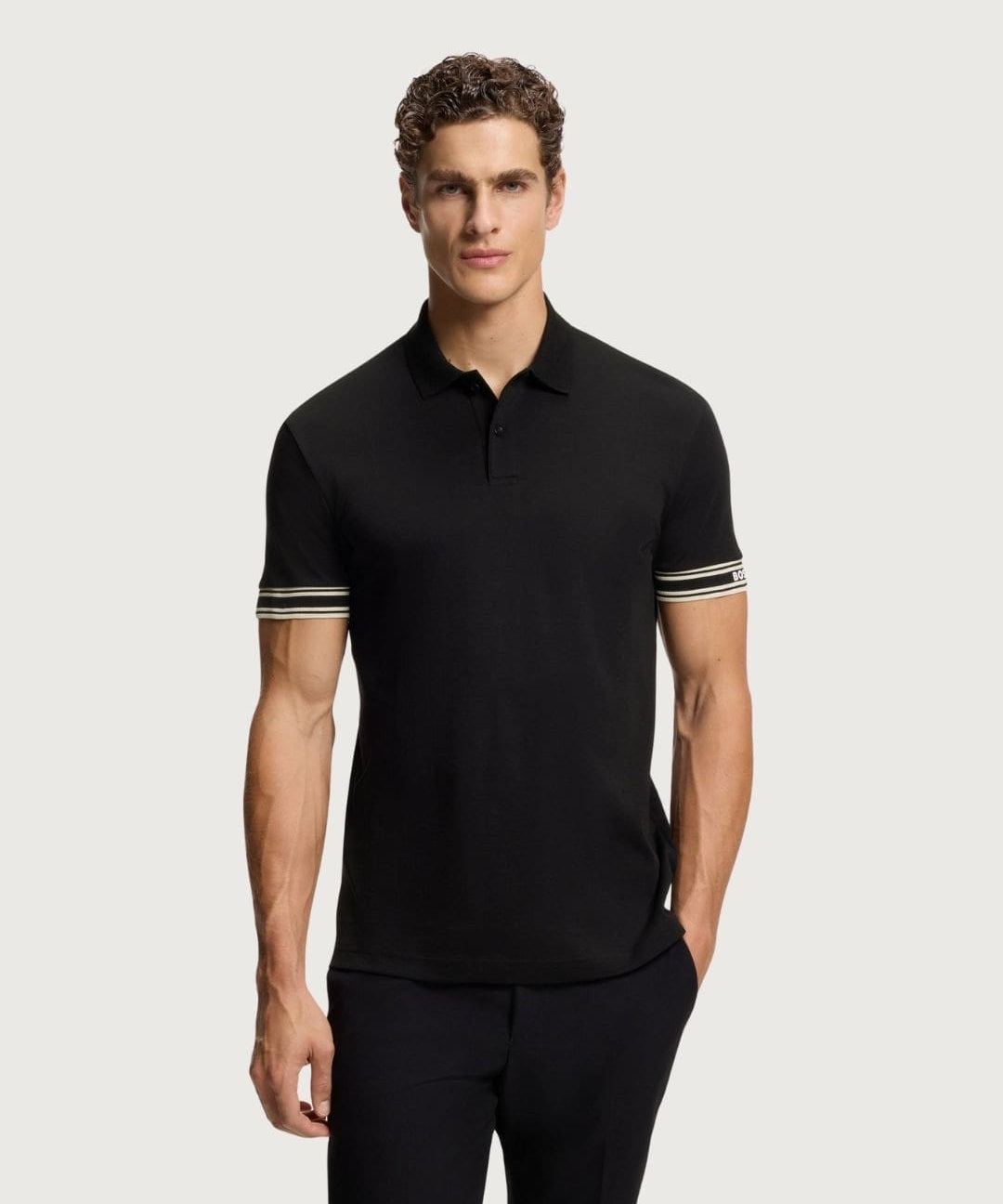 HUGOBOSS40437_2_-min.jpg