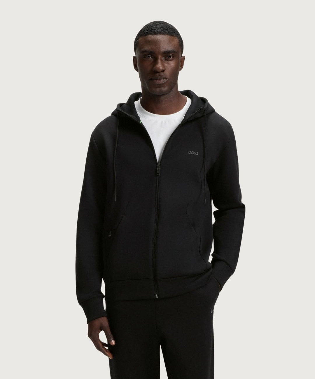 HUGOBOSS40448_2_-min.jpg