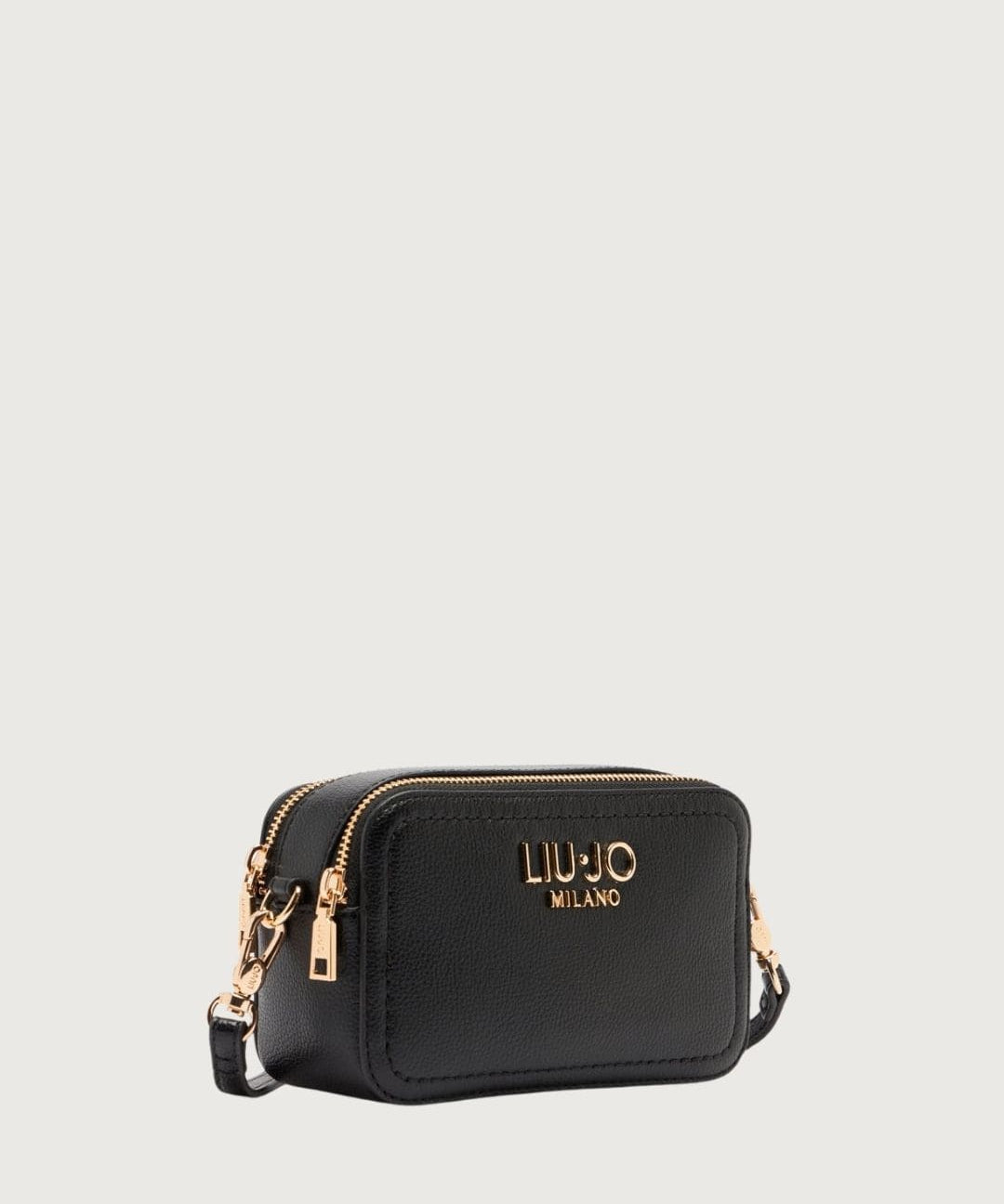 LIUJO41334_2_-min.jpg