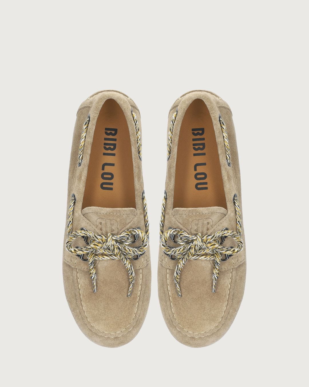 Mocasín náutico Bibi Lou beige para mujer
