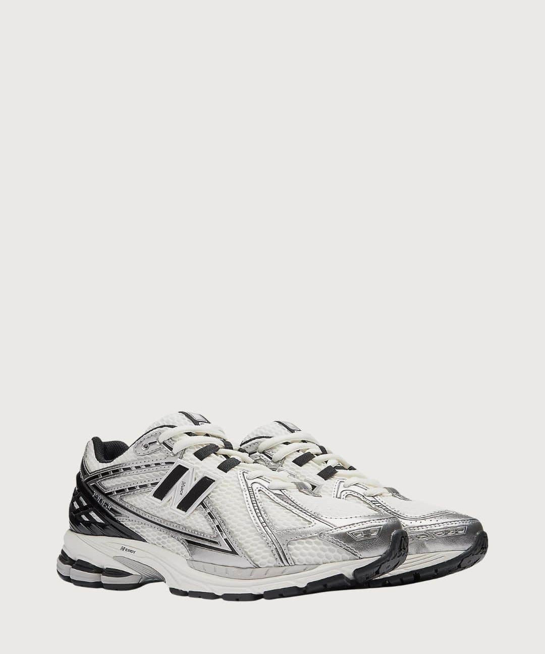 NEWBALANCE38563_2_-min.jpg