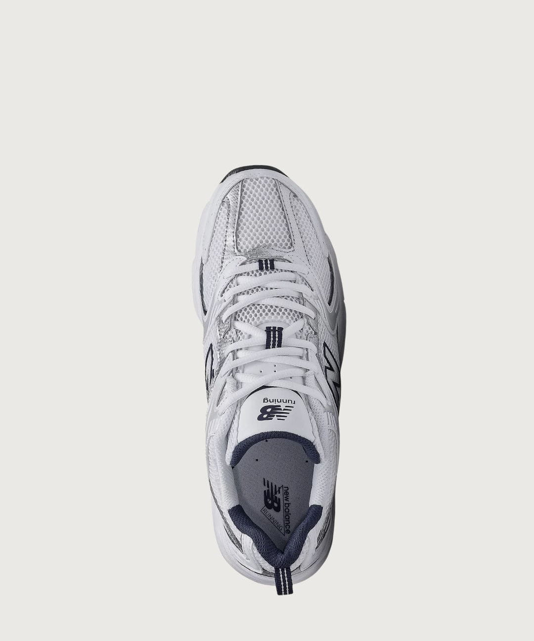 New_Balance_530_44120_3.jpg