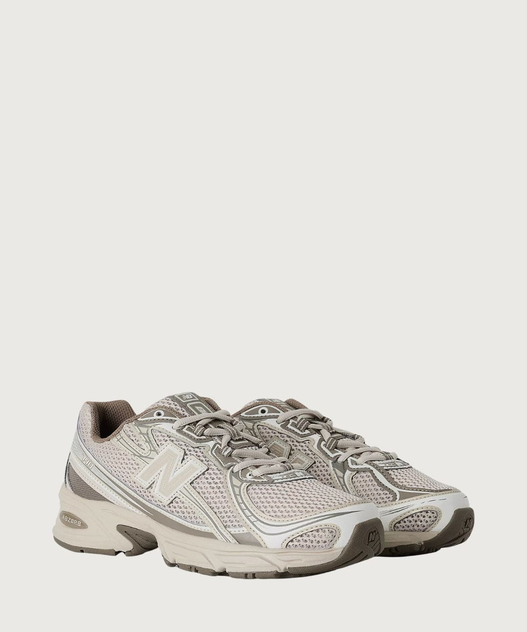 New_Balance_740_mujer_44118_2.jpg